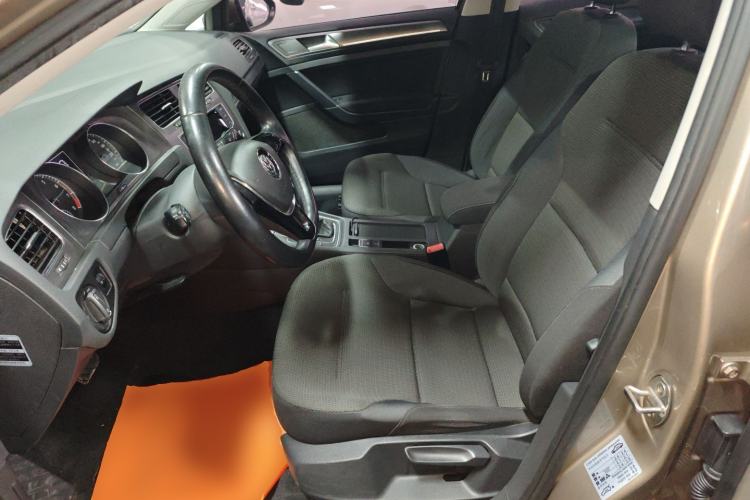 Used Volkswagen Golf 2016 230TSI Automatic Comfort Version Left Front Seat