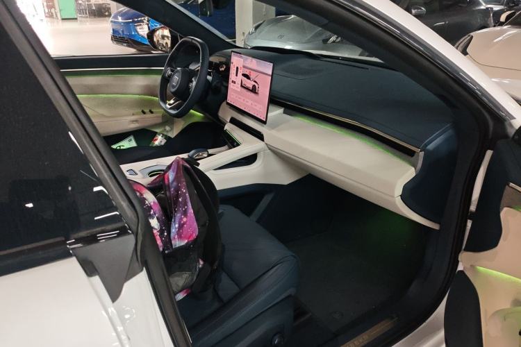 Used Zeekr 001 2025 YOU Edition 100 kWh All-Wheel Drive