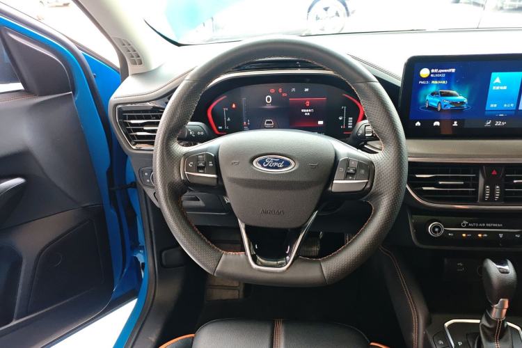 Used Ford Focus 2022 Sedan EcoBoost 180 Automatic Performance Edition Steering Wheel