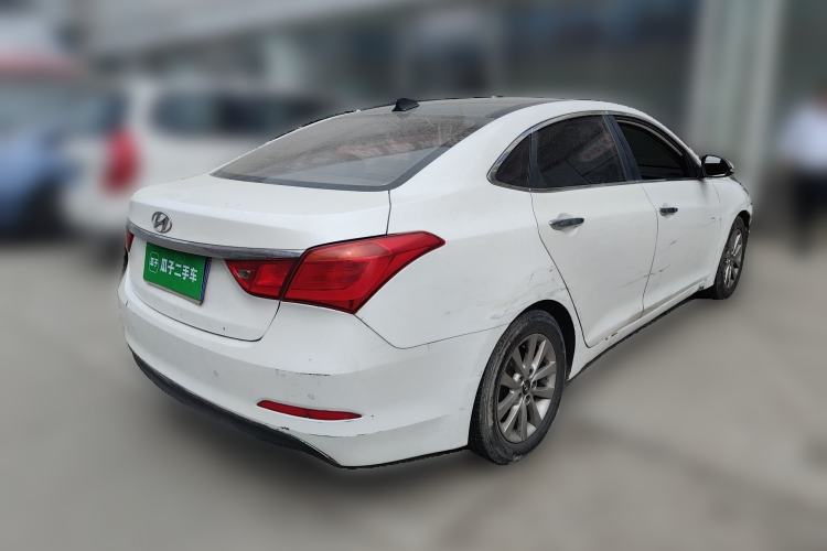 Used Hyundai Mistra 2014 1.8L Automatic Smart GLS Rear Right 45 Deg