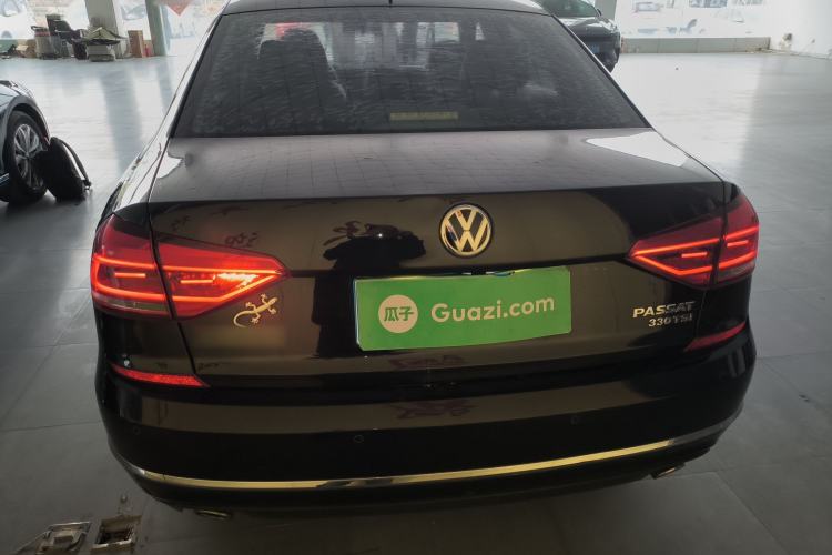 Used Volkswagen Passat 2017 330TSI DSG Luxury Edition Rear