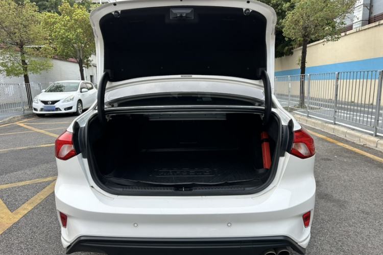 Used Ford Focus 2021 Sedan EcoBoost 180 Automatic ST Line