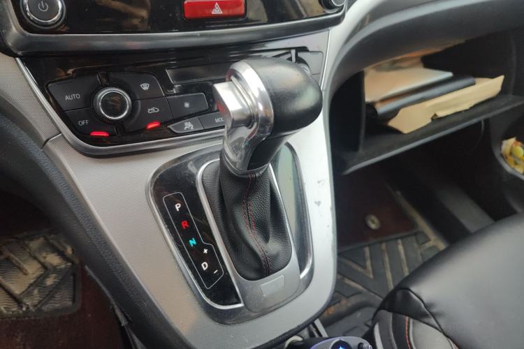 Used Haval H6 2015 Sport Edition 1.5T Automatic Two-Wheel Drive Luxury Model