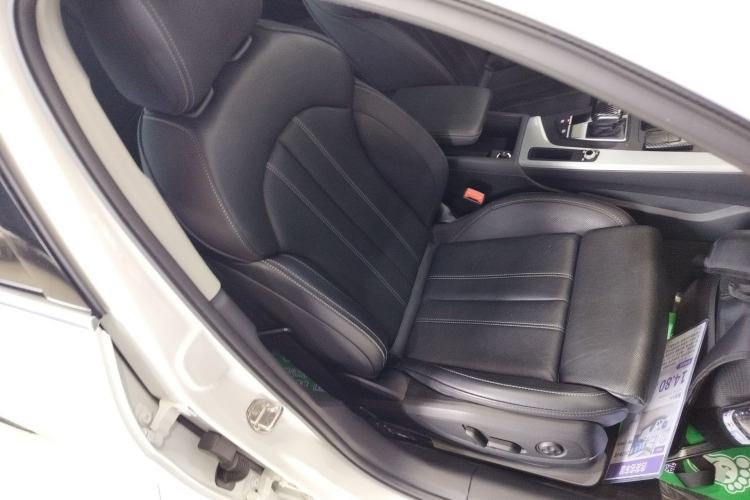 Used Audi A4L 2022 40 TFSI Fashion Dynamic Model
