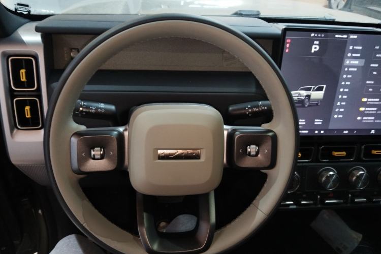 Used iCAR V23 2025 401 Two-Wheel Drive Advanced Edition
