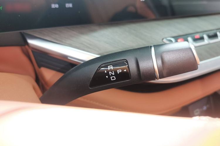 Used Wey Lanshan 2023 Four-Wheel Drive Ultra-Long Range Version
