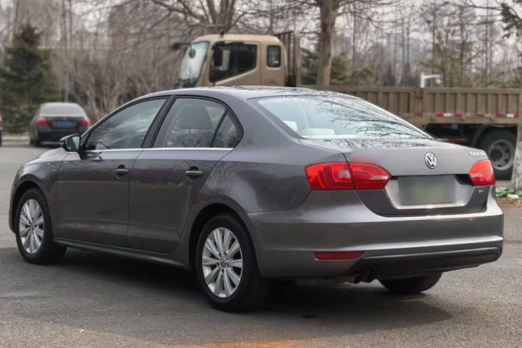 Used Volkswagen Sagitar 2014 1.4TSI Automatic Luxury Model
