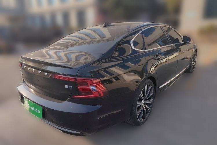 Used Volvo S90 2024 B5 Zhiyuan Luxury Edition
