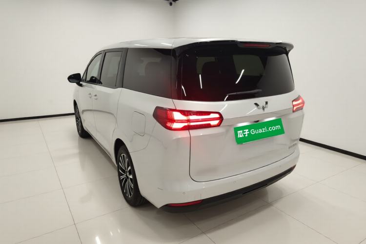 Used Wuling Starlight 730 2025 Model Plug-in Hybrid 125km Luxury Edition Rear Left 45 Deg