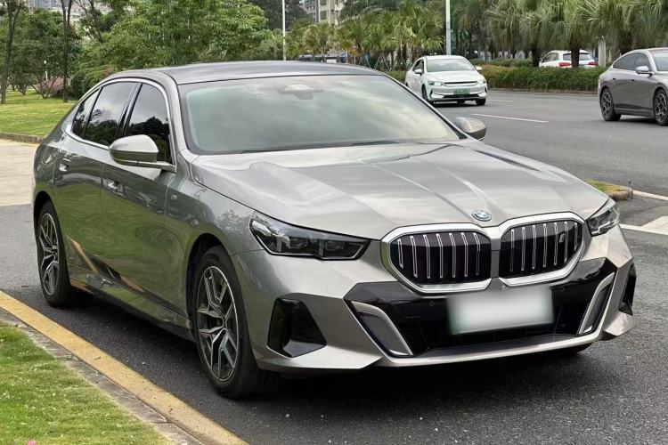 Used BMW i5 2024 eDrive 35L M Sport Package
