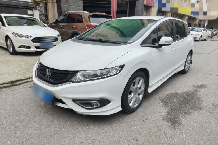Used Honda Jade 2013 1.8L automatic Comfort version 5 seats