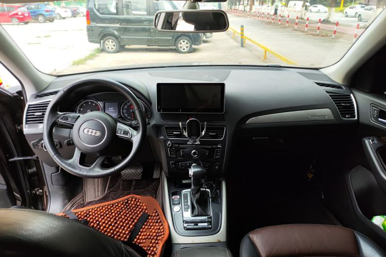 Used Audi Q5 2018 Collector's Edition 40 TFSI Ambition Model