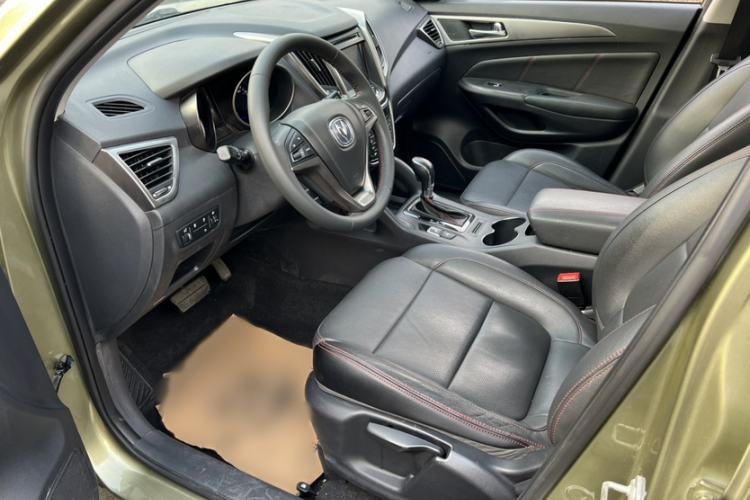 Used Changan CS75 2016 1.8T Automatic Elite Model China V Standard
