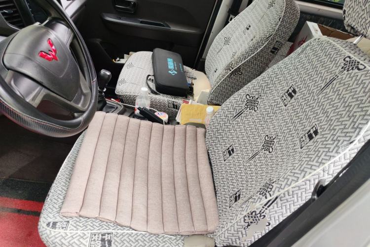 Used Wuling Hongguang V 2021 1.5L Jingqu Version LAR Left Front Seat