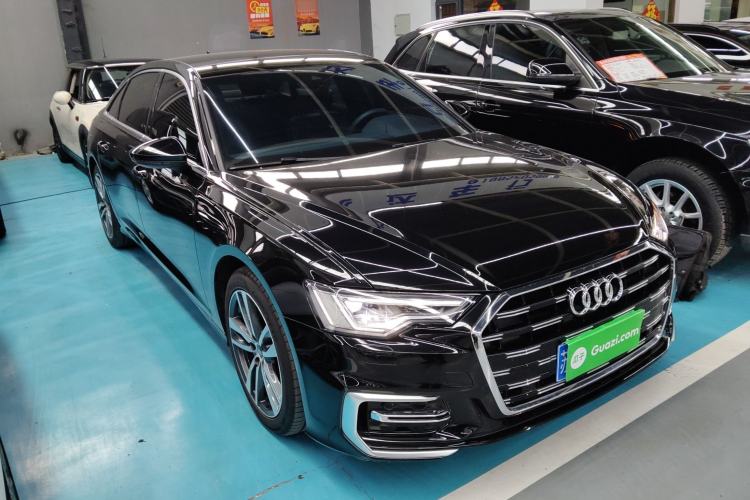 Used Audi A6L 2025 Revised 40 TFSI Luxury Dynamic Edition Front Right 45 Deg