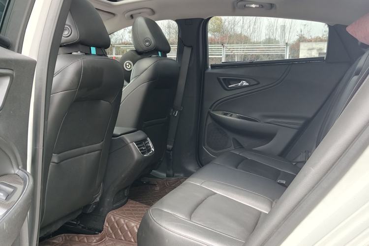 Used Chevrolet Malibu XL 2019 535T CVT Active Version Interior 11