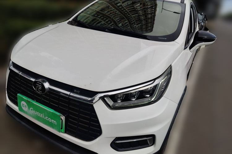 Used BYD Yuan New Energy 2019 EV360 Smart Connect Luxurious Model