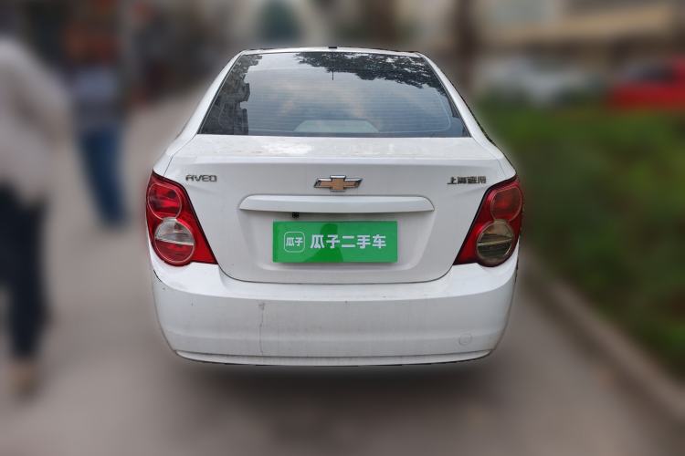 Used Chevrolet Aveo Sonic 2011 Sedan 1.4L MT SL
