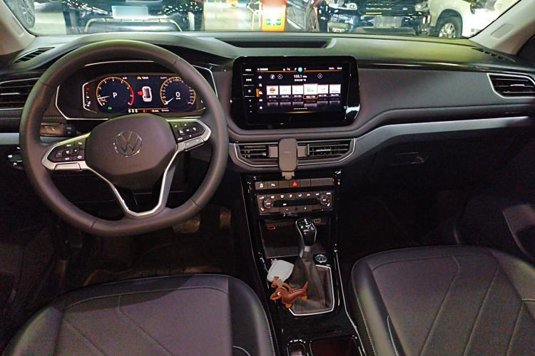 Used Volkswagen Tharu 2025 NewRui 300TSI Prestige Edition