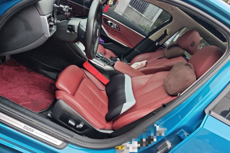 Used BMW i3 2023 eDrive 40 L Midnight Sports Package
