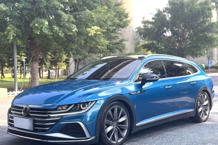 Used Volkswagen FAW-Volkswagen CC 2021 Estate Vehicle 380TSI Vizzion Edition Exterior 2