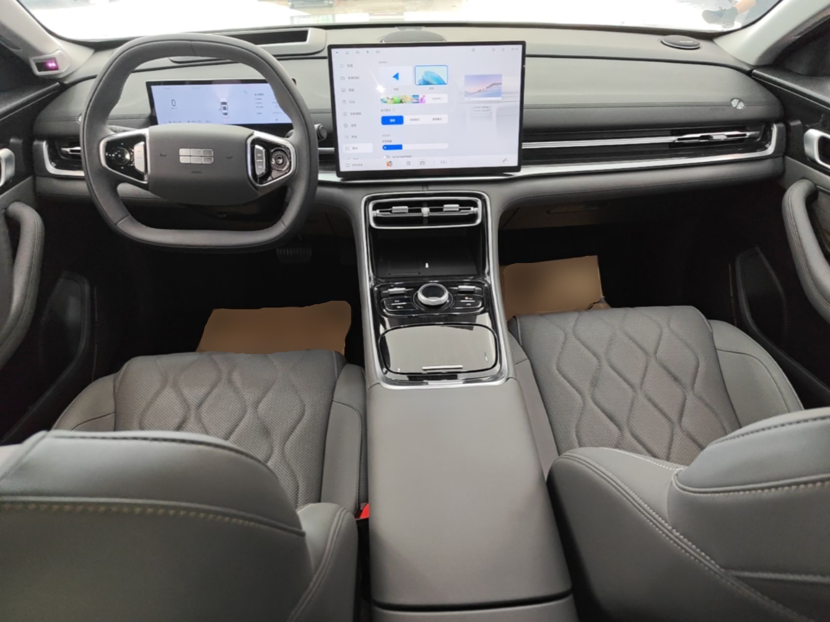 Geely Galaxy A7 2025 Model EM-i 150km Exploration+ Edition — снимка 12