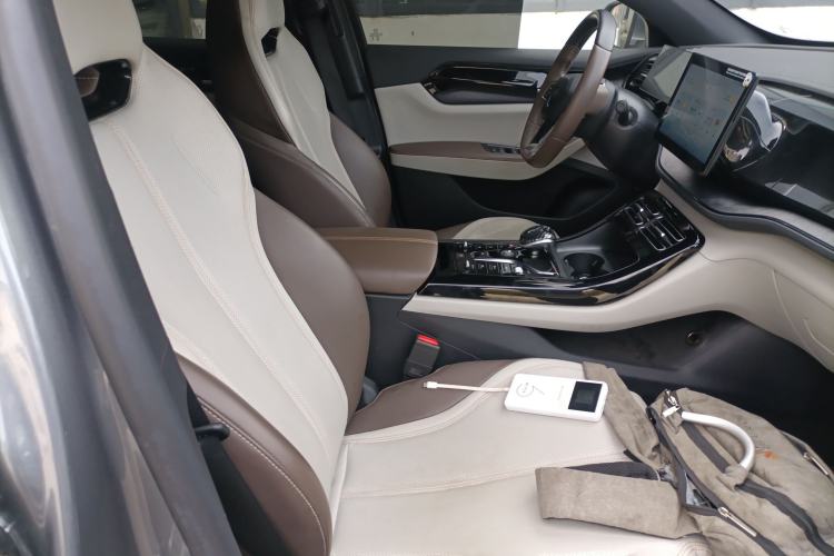 Used BYD Qin PLUS 2024 HONOR Edition DM-i 55KM Leading Model
