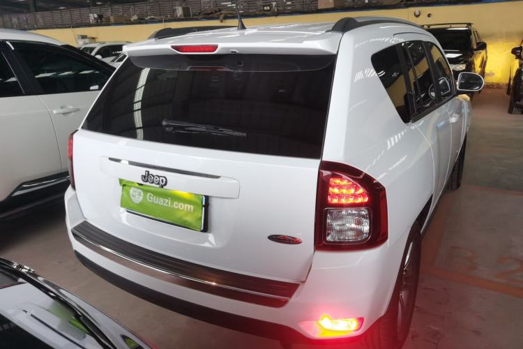 Used Jeep Compass 2014 Revised Version 2.4L Four-Wheel Drive Comfort Edition Rear