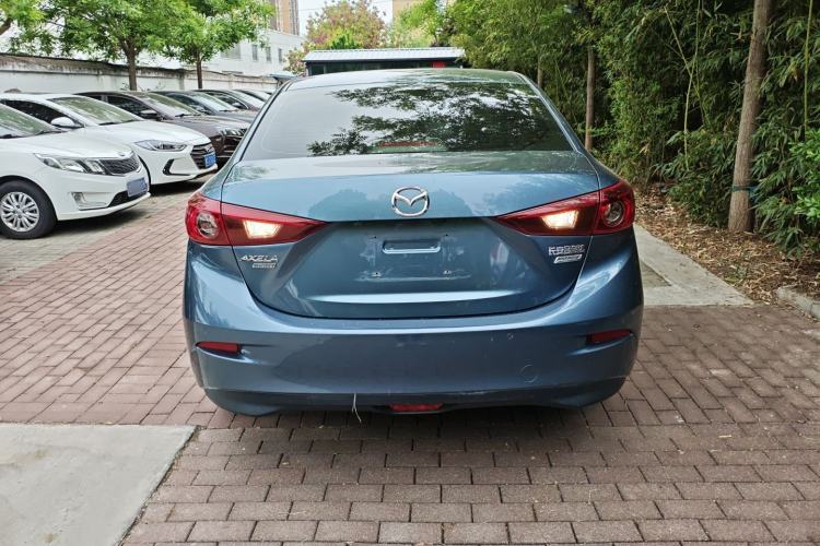 Used Mazda 3 Axela 2017 Sedan 1.5L Automatic Comfort Model Emission Standard China V