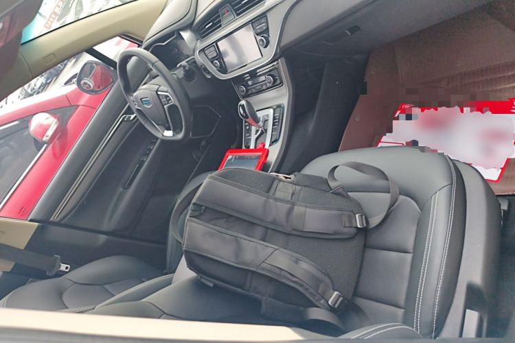 Used Geely Auto Emgrand GS 2016 Sport Edition 1.8L Automatic LingShang Model Right Front Seat