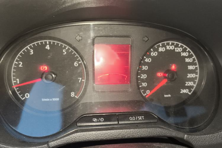 Used Volkswagen Polo 2013 1.6L Manual Comfort Edition
