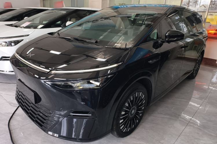Used XPeng X9 2025 740 Ultra-Long Range Max
