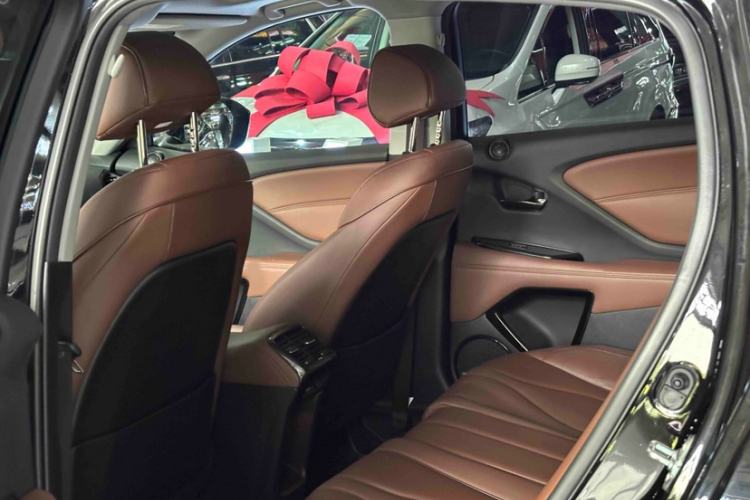 Used Acura CDX 2016 1.5T Two-Wheel Drive Deluxe Edition Interior 6