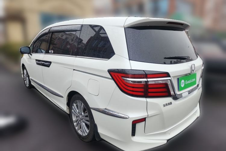 Used Honda Elysion 2016 2.4L Luxury Edition
