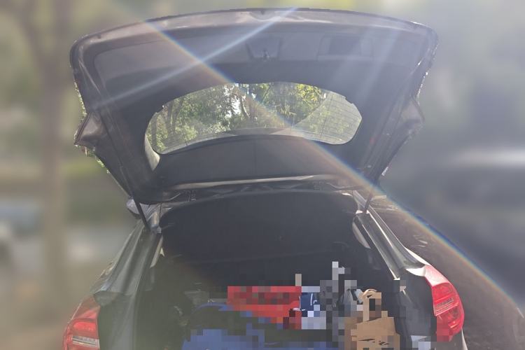 Used Mercedes-Benz GLA 2015 GLA 200 Sport Edition Trunk