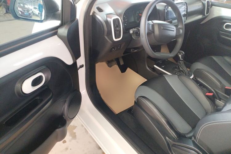 Used Roewe Clever 2022 311km QiQi BoBo Edition Driver Seat