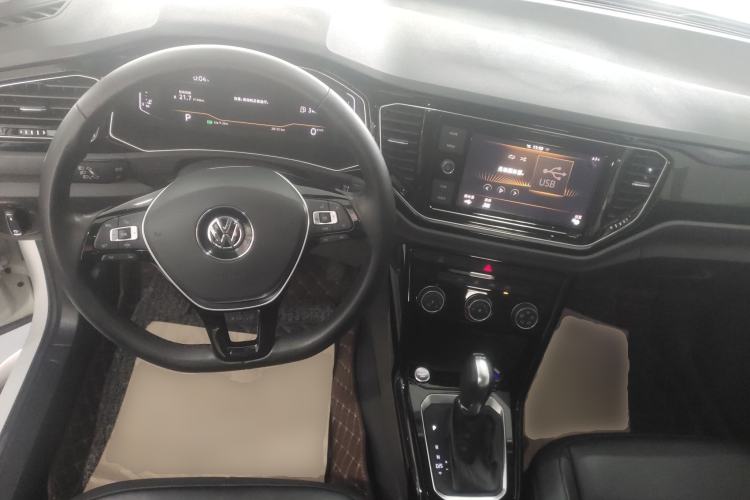 Used Volkswagen T-ROC 2020 280TSI DSG Two-Wheel Drive Comfort Version