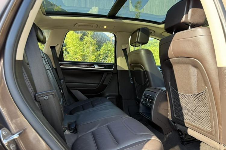 Used Volkswagen Touareg 2015 3.0 TSI Standard Model