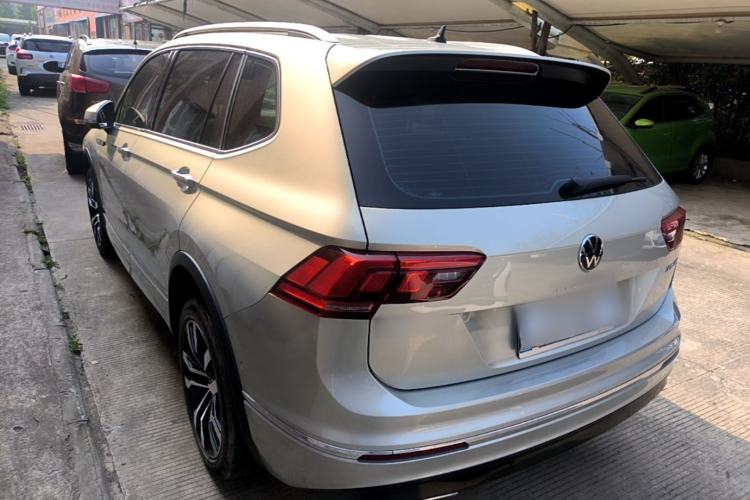 Used Volkswagen Tiguan L 2021 330TSI Automatic Two-Wheel Drive R-Line Enhanced Edition
