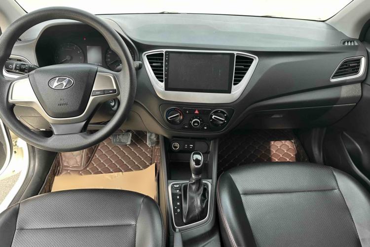 Used Hyundai Verna (new generation) 2016 1.4L Automatic Cool Edition GLS
