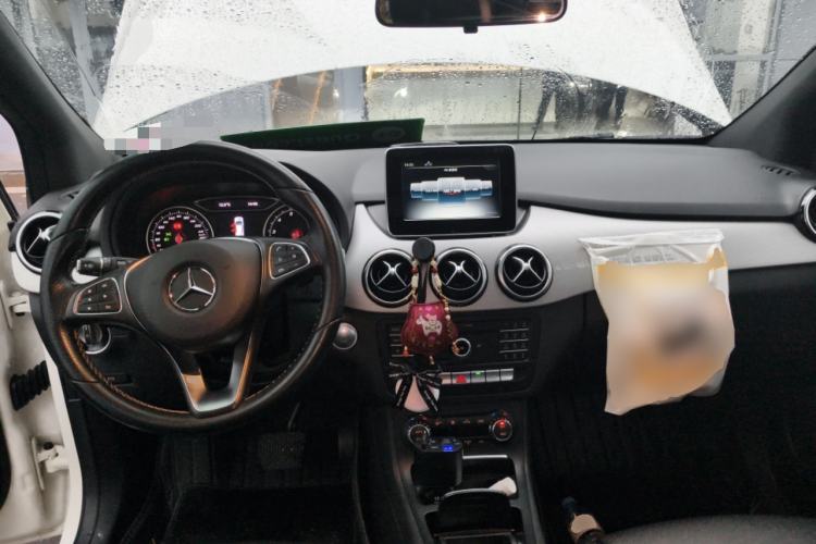 Used Mercedes-Benz B-Class 2015 B 200 Fashion Model