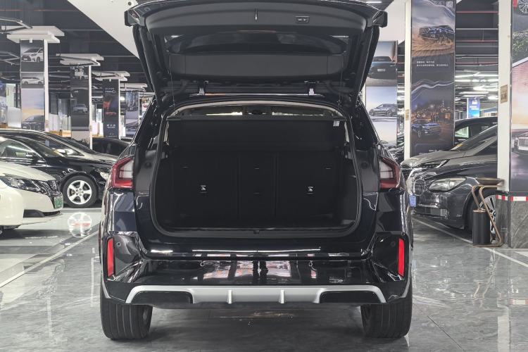 Used BMW iX1 2025 xDrive30L M Sport Midnight Edition Package
