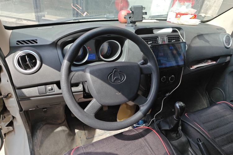 Used CHANGAN KAICHENG Ruixing M80 2021 1.6L Comfort Version 2-Seater Single-Steaming Air-Conditioned China VI Standard Flat Roof with Lift-Up Rear Door DAM16KR Steering Wheel