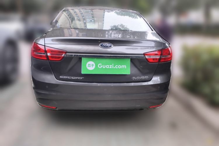 Used Ford Escort 2015 1.5L Automatic Fashion Model