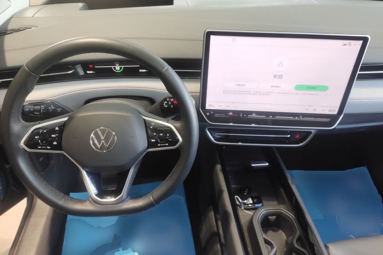 Used Volkswagen ID.7 VIZZION 2024 AIR model Center Console