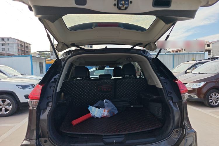 Used Nissan X-Trail 2019 2.0L CVT Smart Connect Comfort Edition 2WD