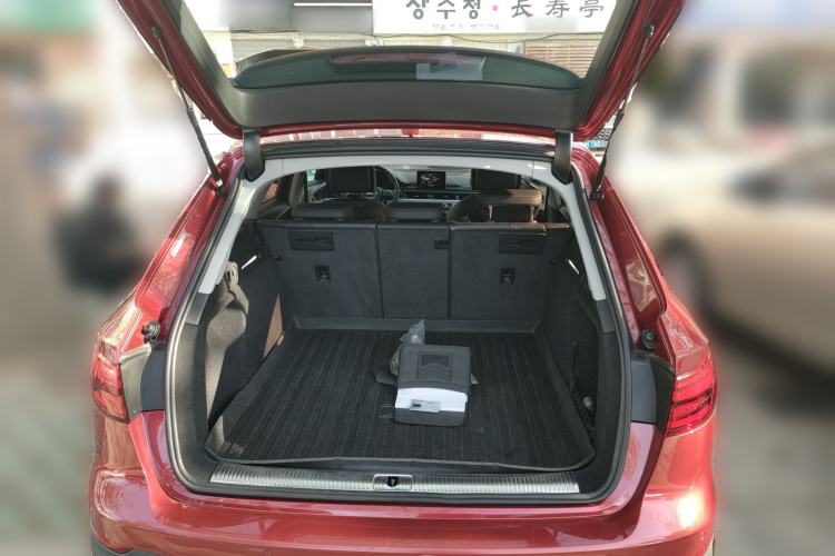 Used Audi A4 2017 45 TFSI allroad quattro Fashion Edition
