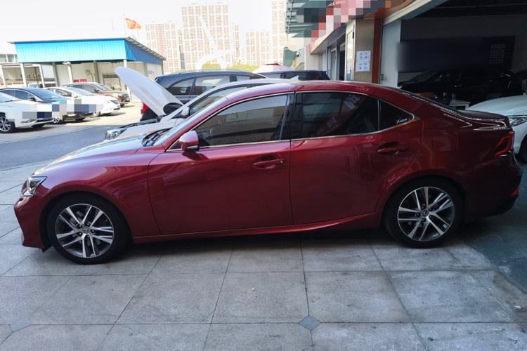 Used Lexus IS 2017 300 FENGSHANG Edition