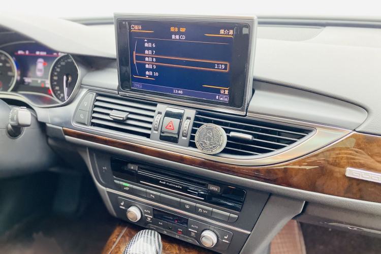 Used Audi A6L New Energy 2018 40 e-tron Interior 7