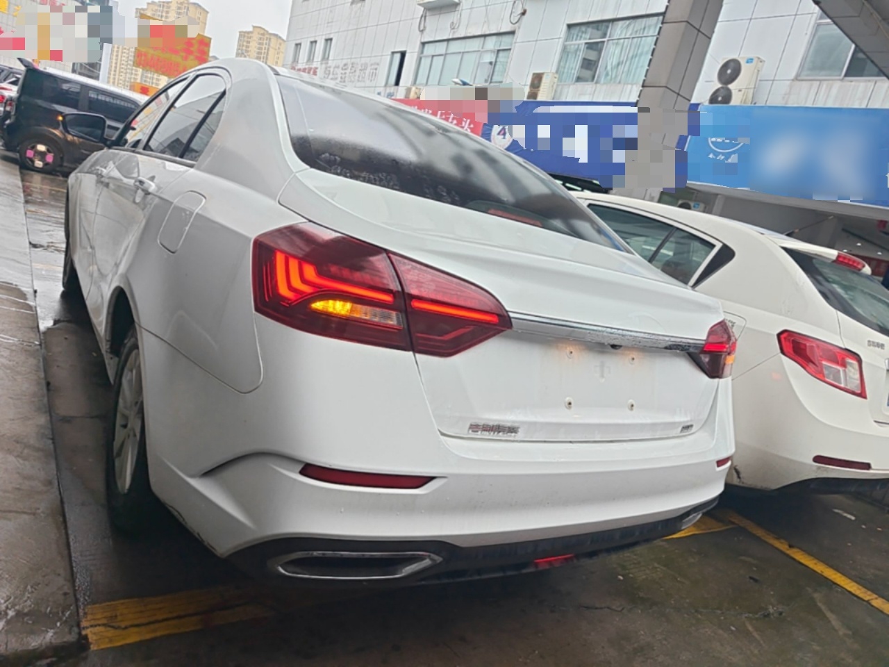 Geely Auto Emgrand 2021 UP 1.5L CVT Comfort Model — снимка 5